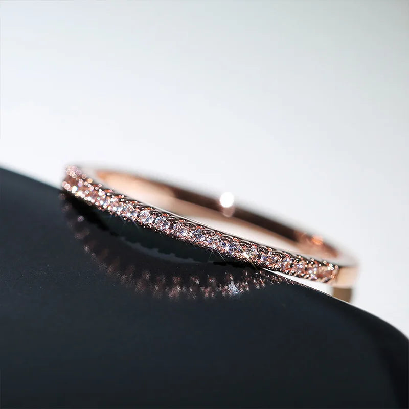 Brilliant Grace – Zarter Zirkon-Ring ✨