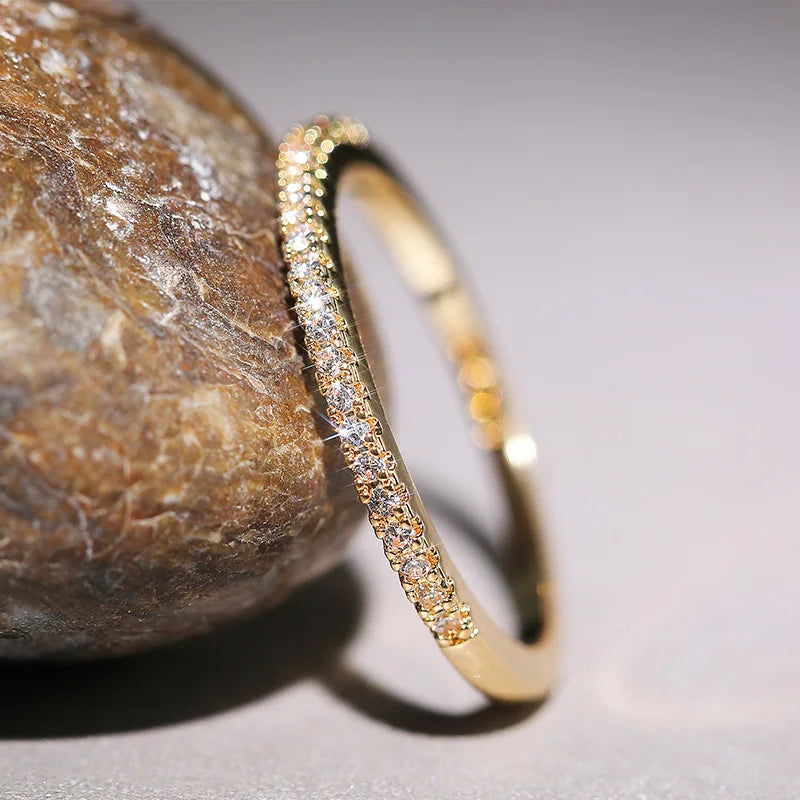 Brilliant Grace – Zarter Zirkon-Ring ✨