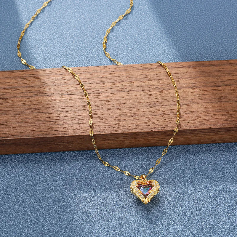 Ocean Heart – Funkelnde Herz-Halskette