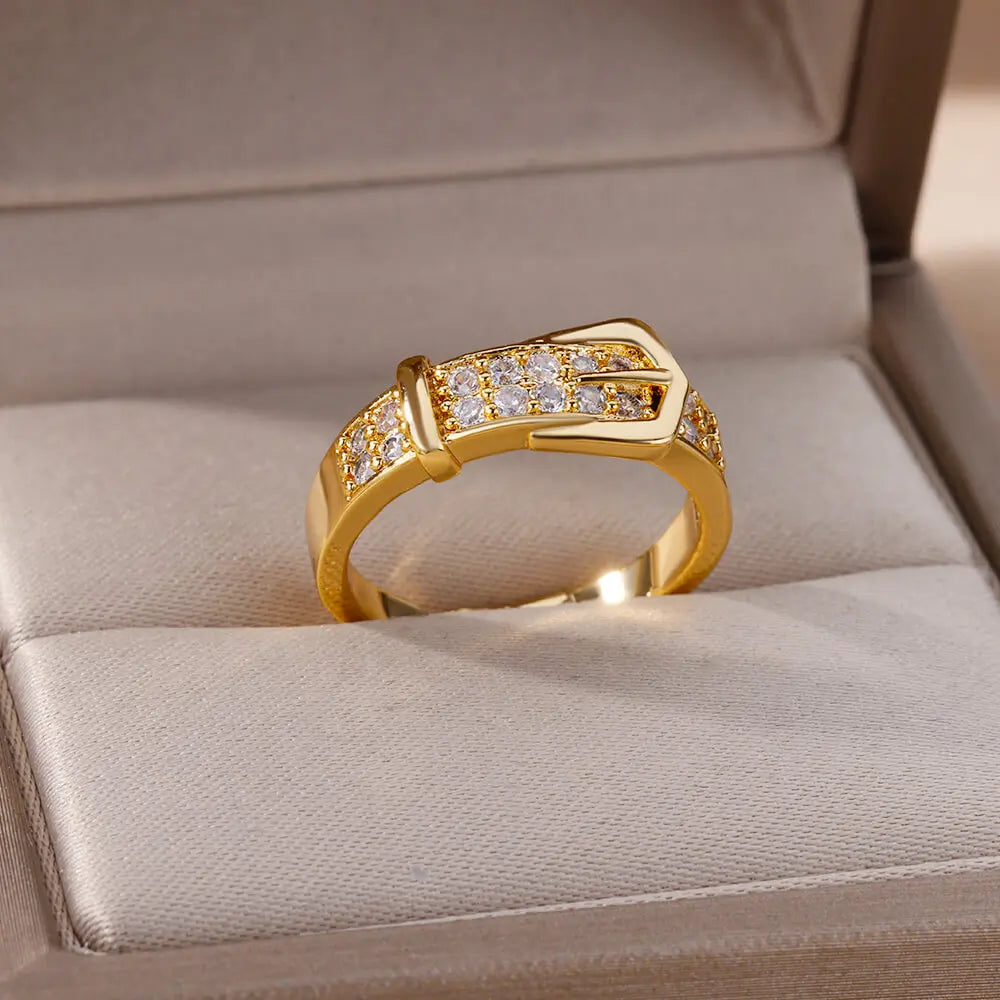 Belt Elegance – Eleganter Zirkon-Ring aus Edelstahl