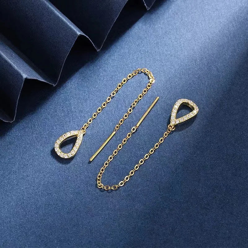 Golden Leaf – Elegante Blatt-Ohrringe mit Zirkon