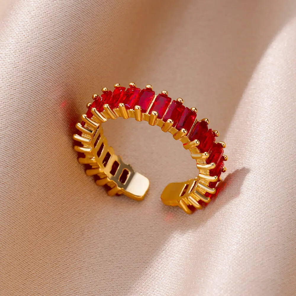 Golden Chic – Eleganter Zirkon-Ring aus Edelstahl