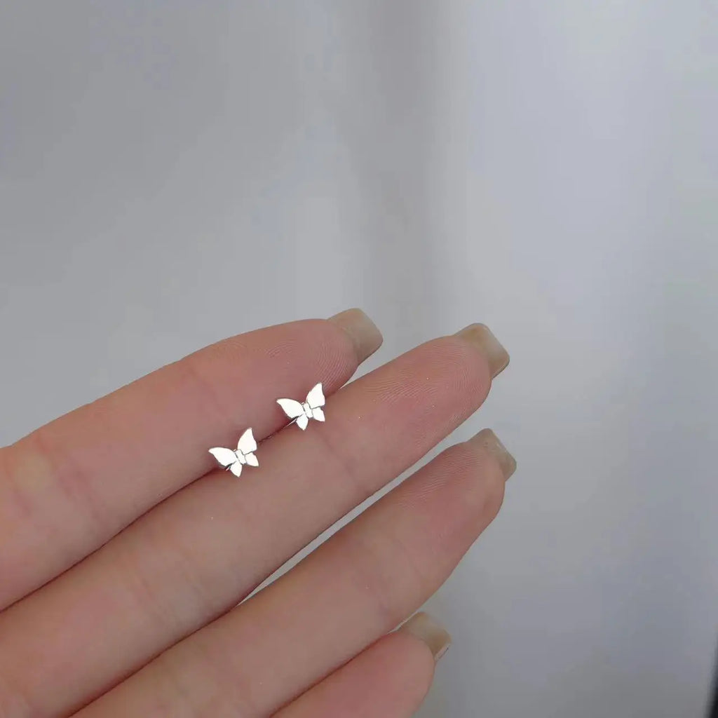 Heart Star – Elegante Herz-Ohrstecker für Frauen