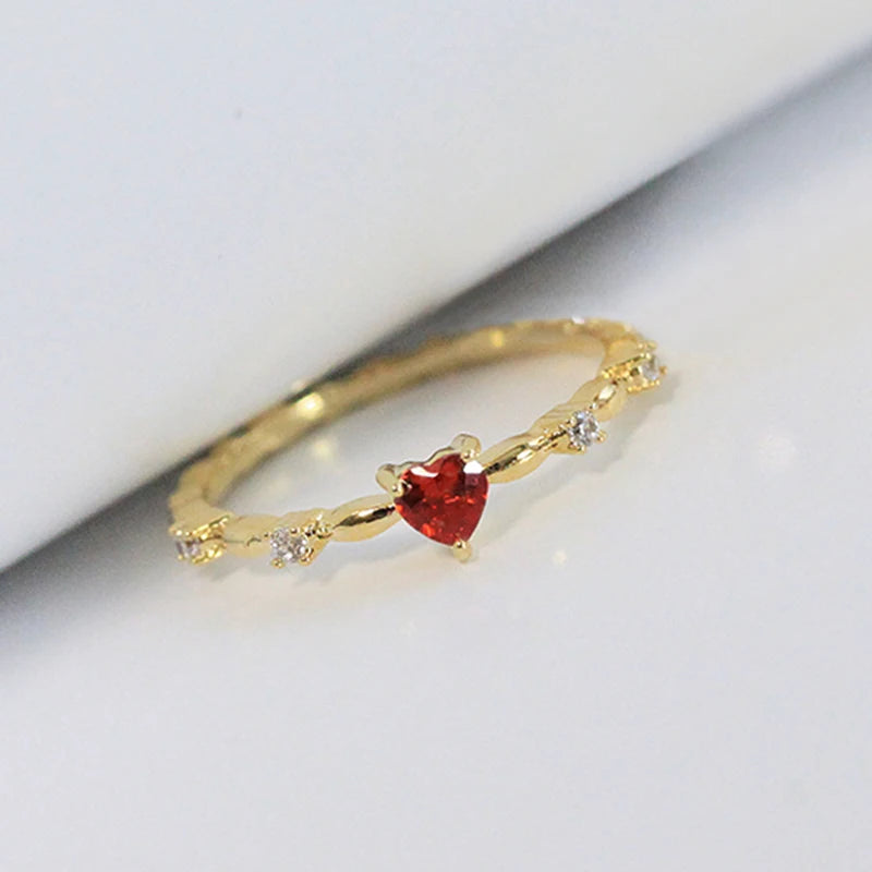 Red Love – Eleganter Zirkon-Ring mit Herzdesign