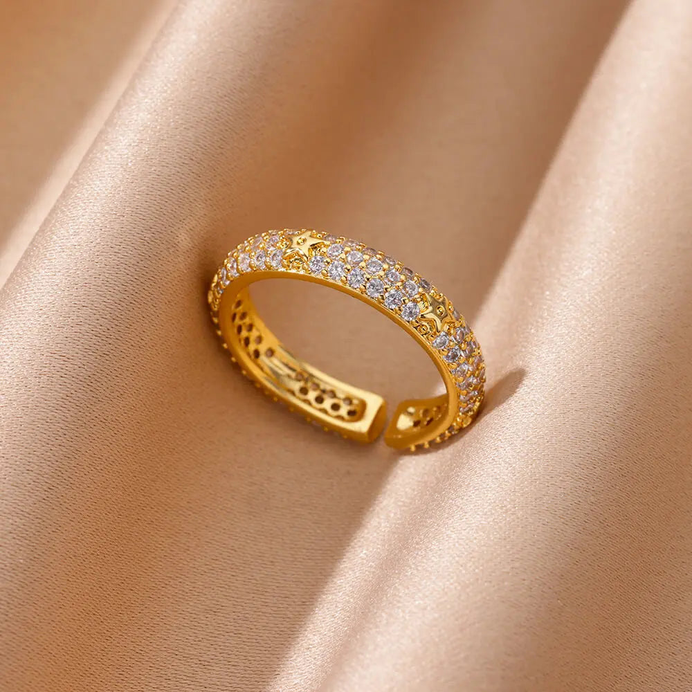 Golden Heart – Eleganter Zirkon-Herzring