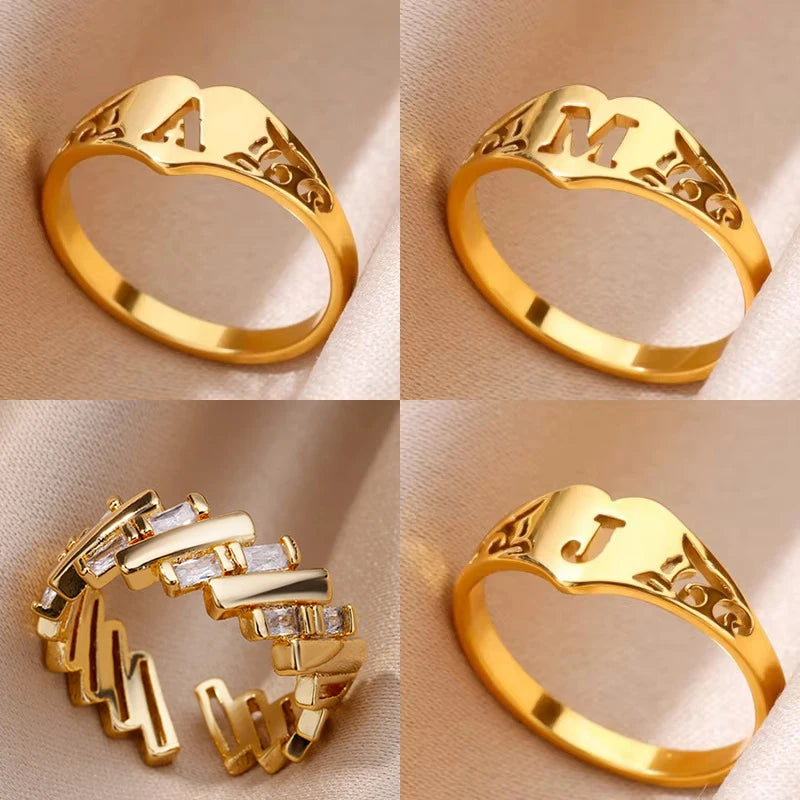 Golden Initial – Personalisierter Herz-Ring