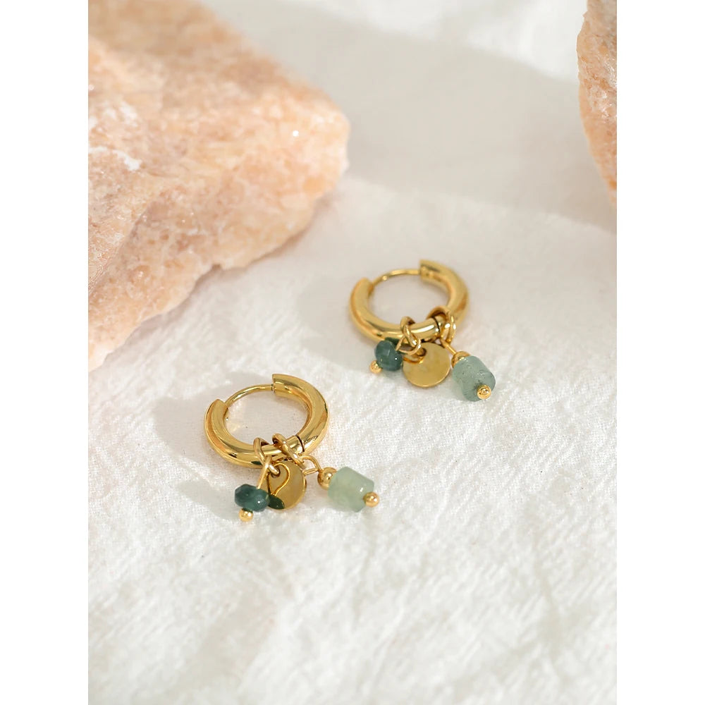 Golden Green – Elegante Creolen mit Naturstein