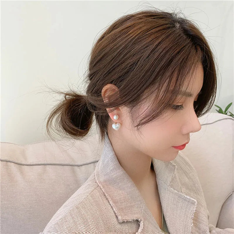 Pearl Love – Elegante Perlen-Herz-Ohrstecker
