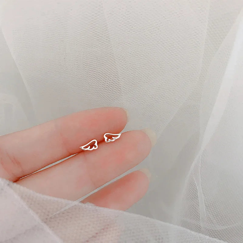 Heart Star – Elegante Herz-Ohrstecker für Frauen