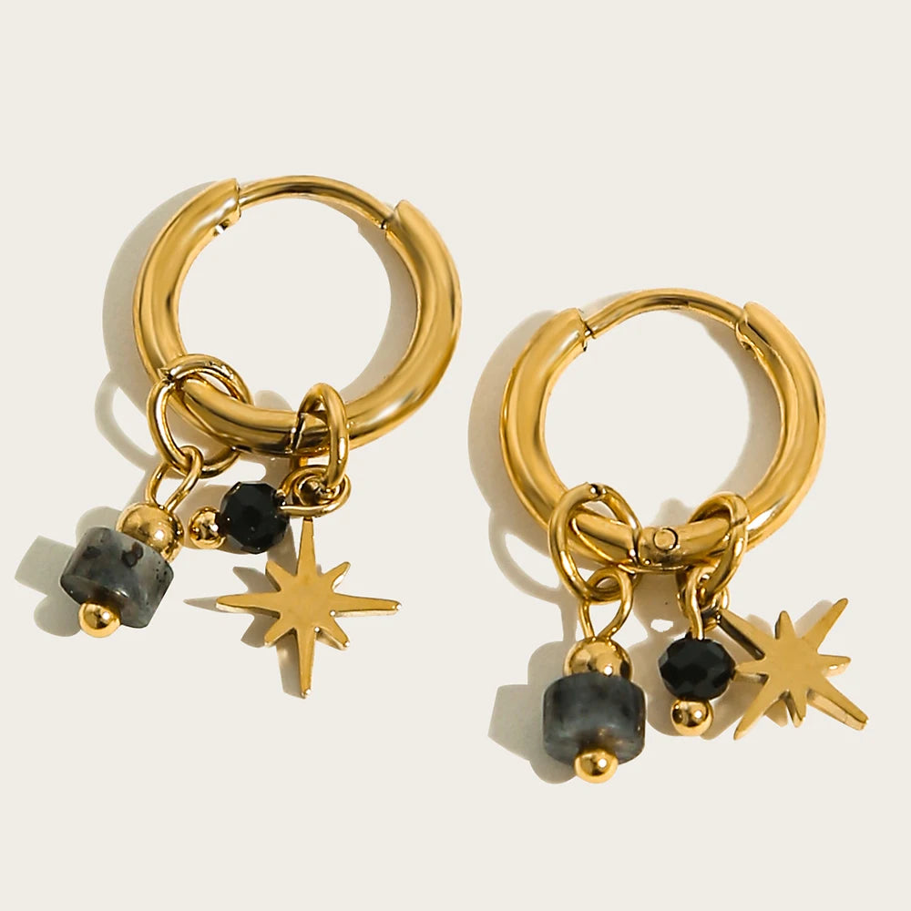 Golden Green – Elegante Creolen mit Naturstein
