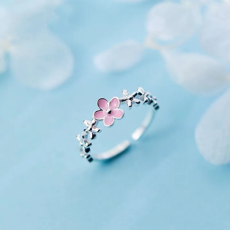 Golden Blossom – Eleganter Blumen-Zirkon-Ring